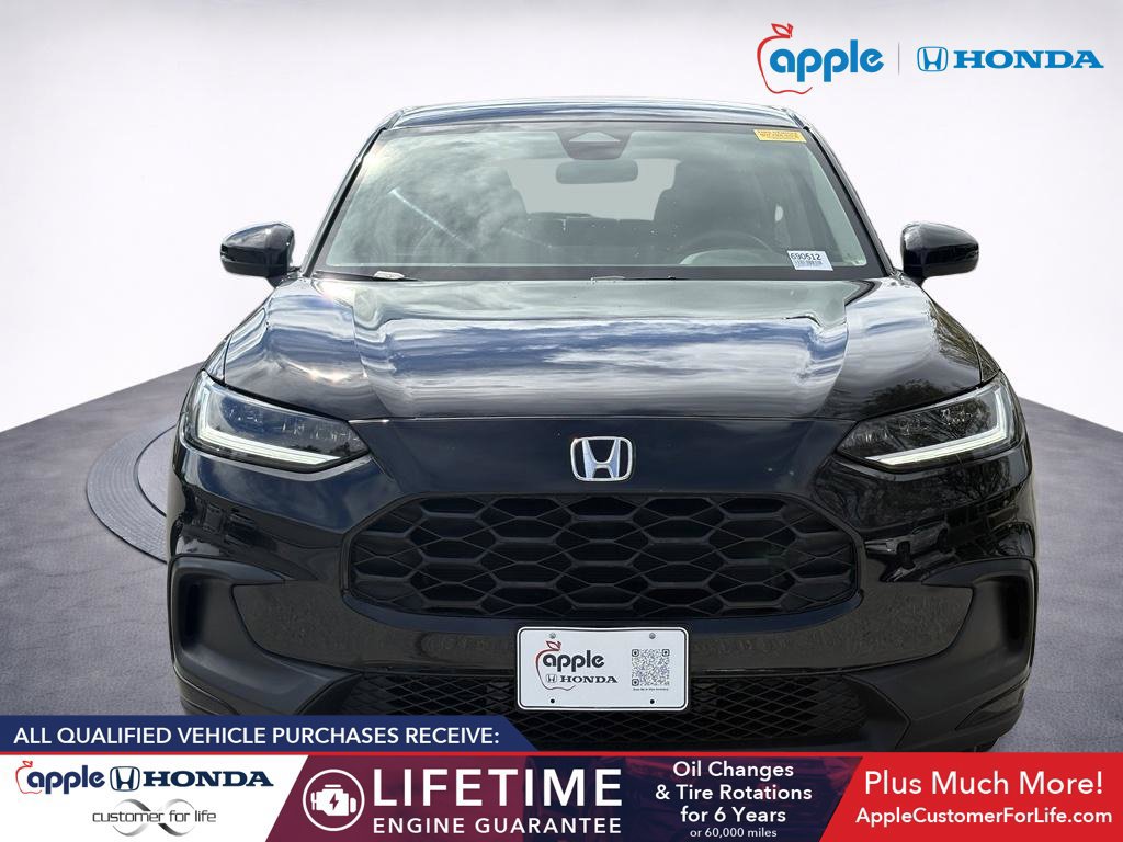 Used 2023 Honda HR-V LX image 2