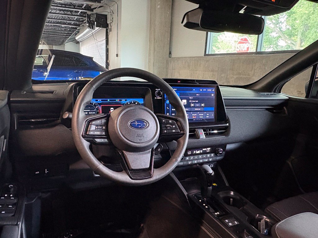 Used 2026 Subaru Outback Limited AWD/4WD image 14