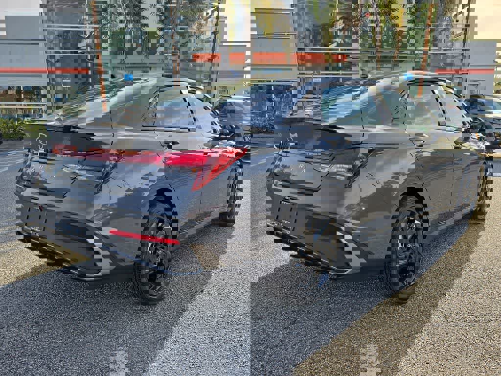 New 2026 Hyundai Elantra Sport image 7