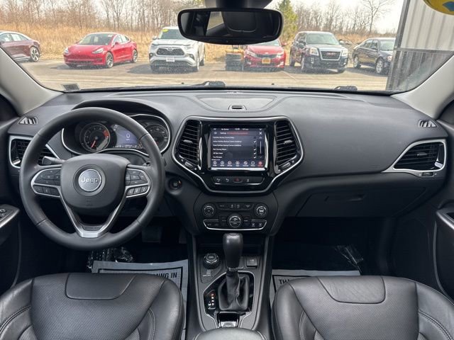 Used 2021 Jeep Cherokee Limited image 19