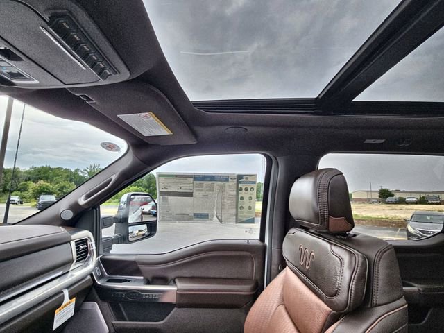 New 2025 Ford F250 King Ranch w/ Chrome Package image 23