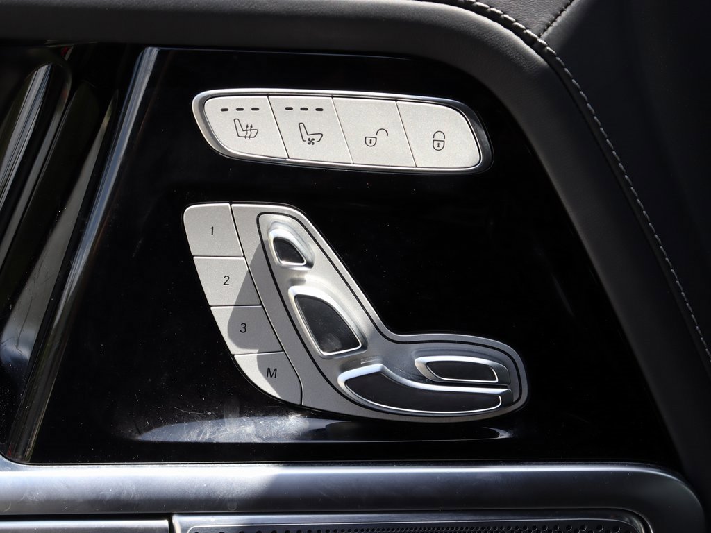 Used 2023 Mercedes-Benz G 550 image 12