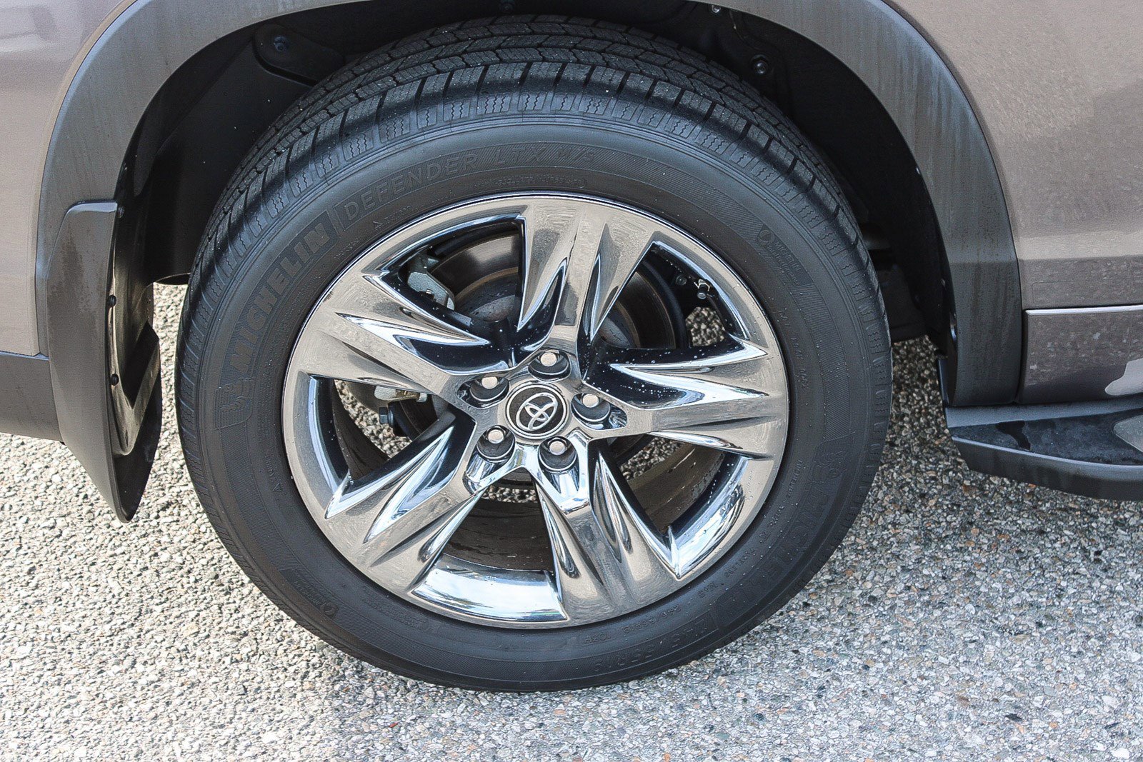 Used 2019 Toyota Highlander Limited Platinum image 12