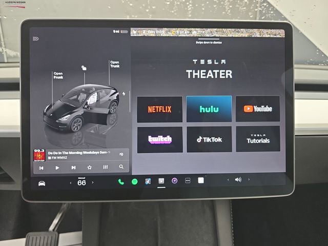 Used 2025 Tesla Model Y Long Range image 28