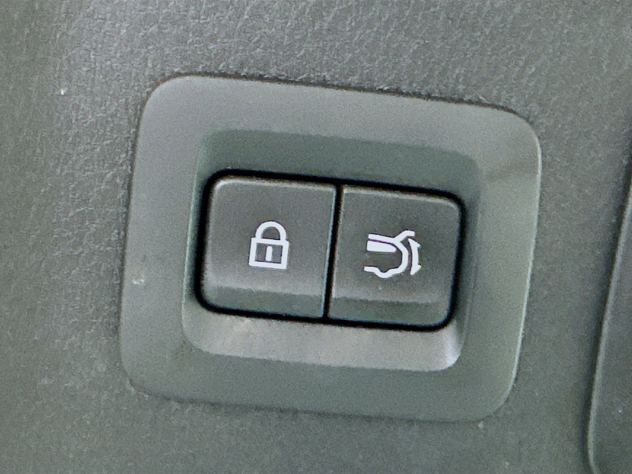 Used 2024 MAZDA CX-90 Plug-In Hybrid w/ Preferred image 31