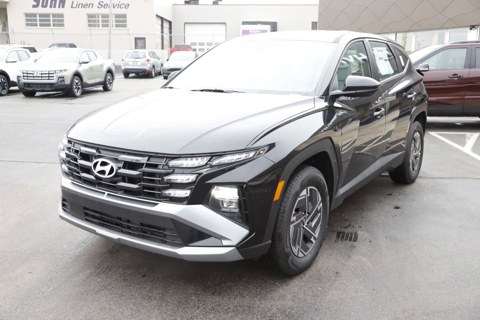 New 2026 Hyundai Tucson Blue SE w/ Tow & Go Package AWD/4WD image 11