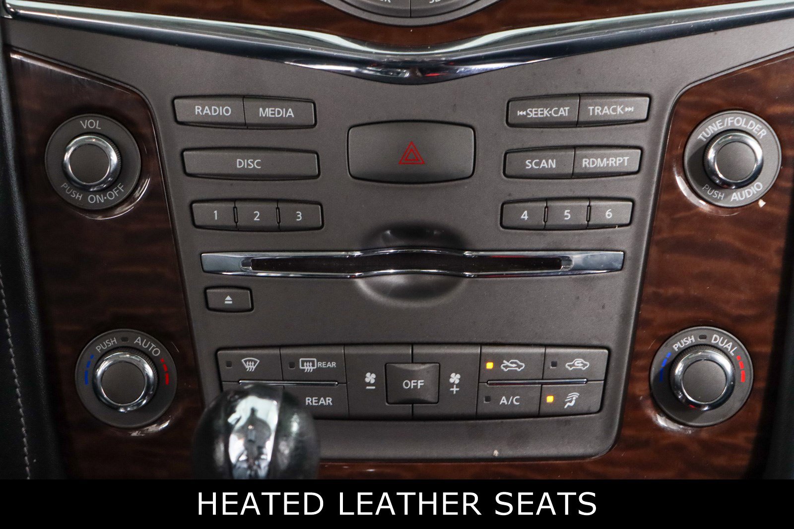 Used 2020 Nissan Armada SL w/ Premium Package image 21