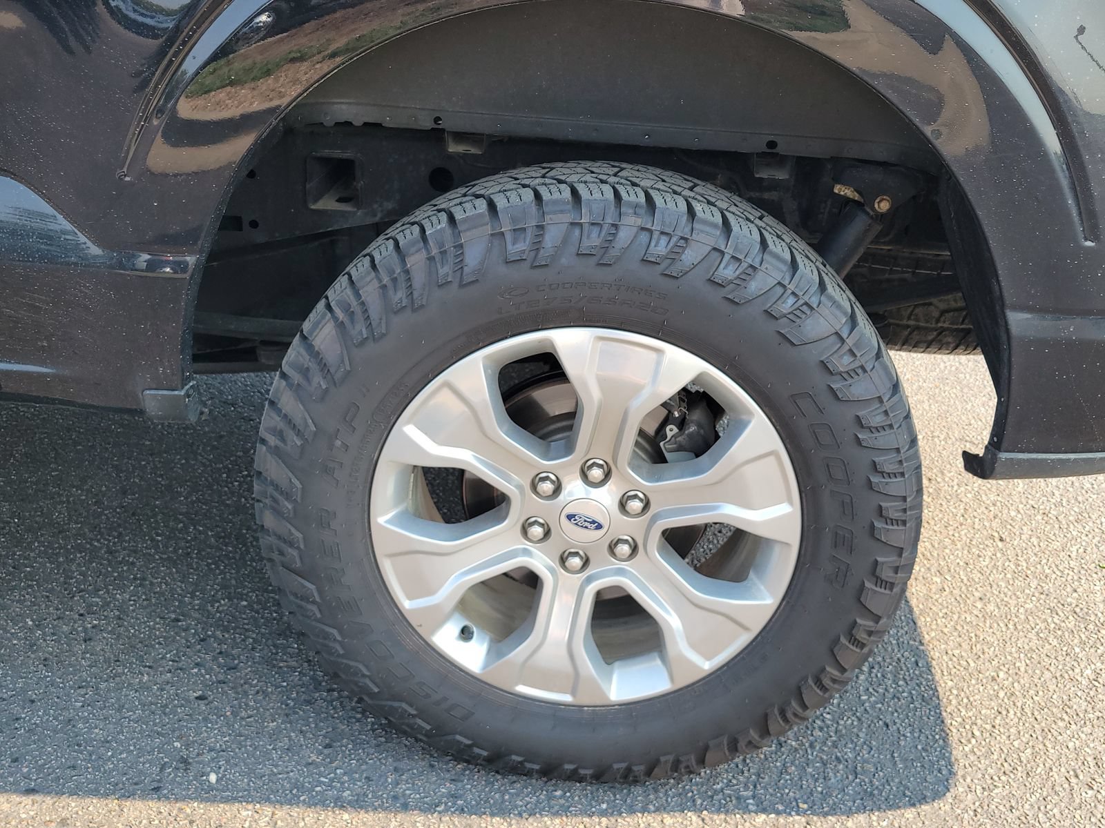 Used 2021 Ford F150 Platinum w/ Equipment Group 701A High AWD/4WD image 12