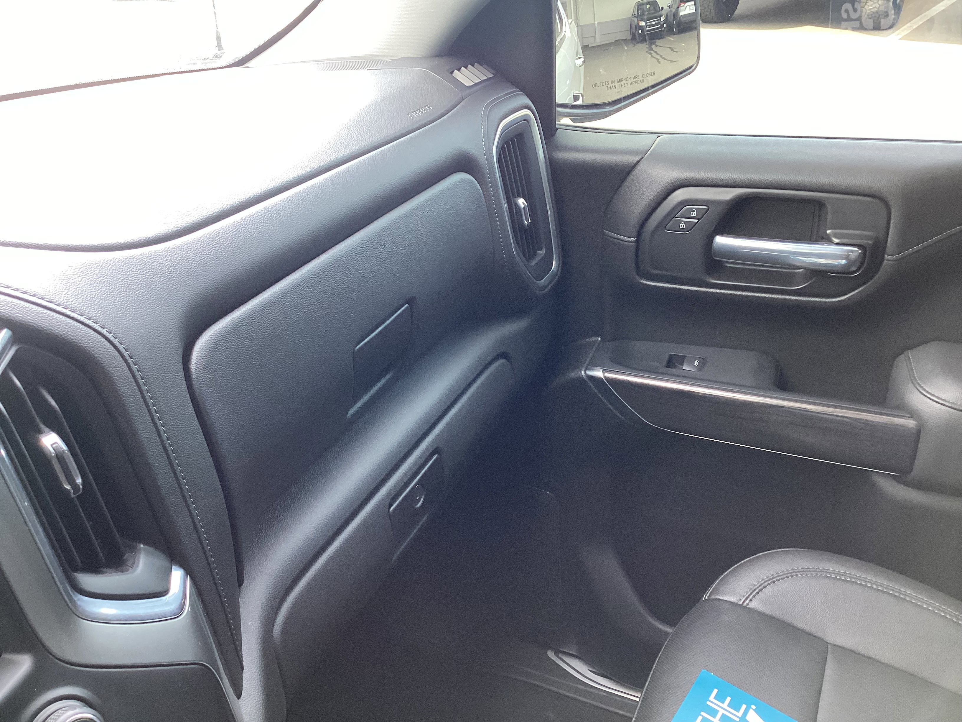 Used 2021 Chevrolet Silverado 1500 LTZ image 34