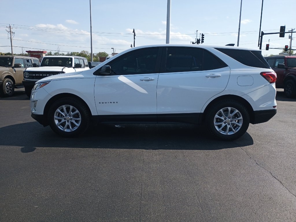 Used 2020 Chevrolet Equinox LS w/ LS Convenience Package image 5