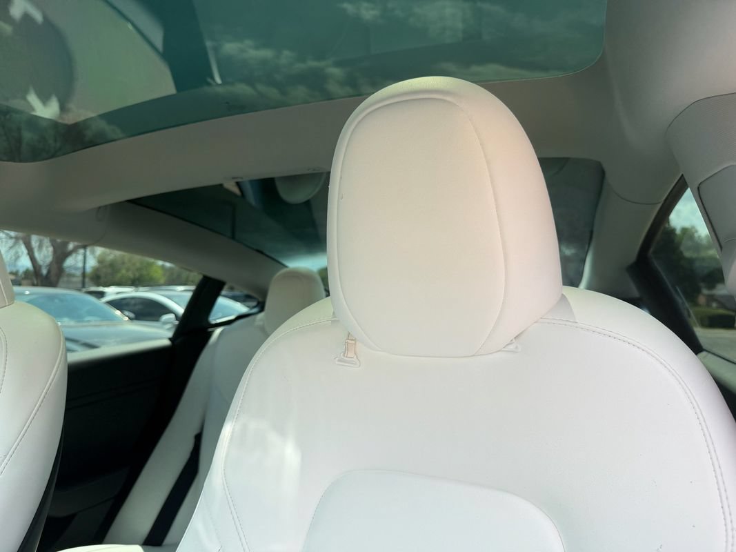 Used 2023 Tesla Model 3 Standard Range RWD image 32