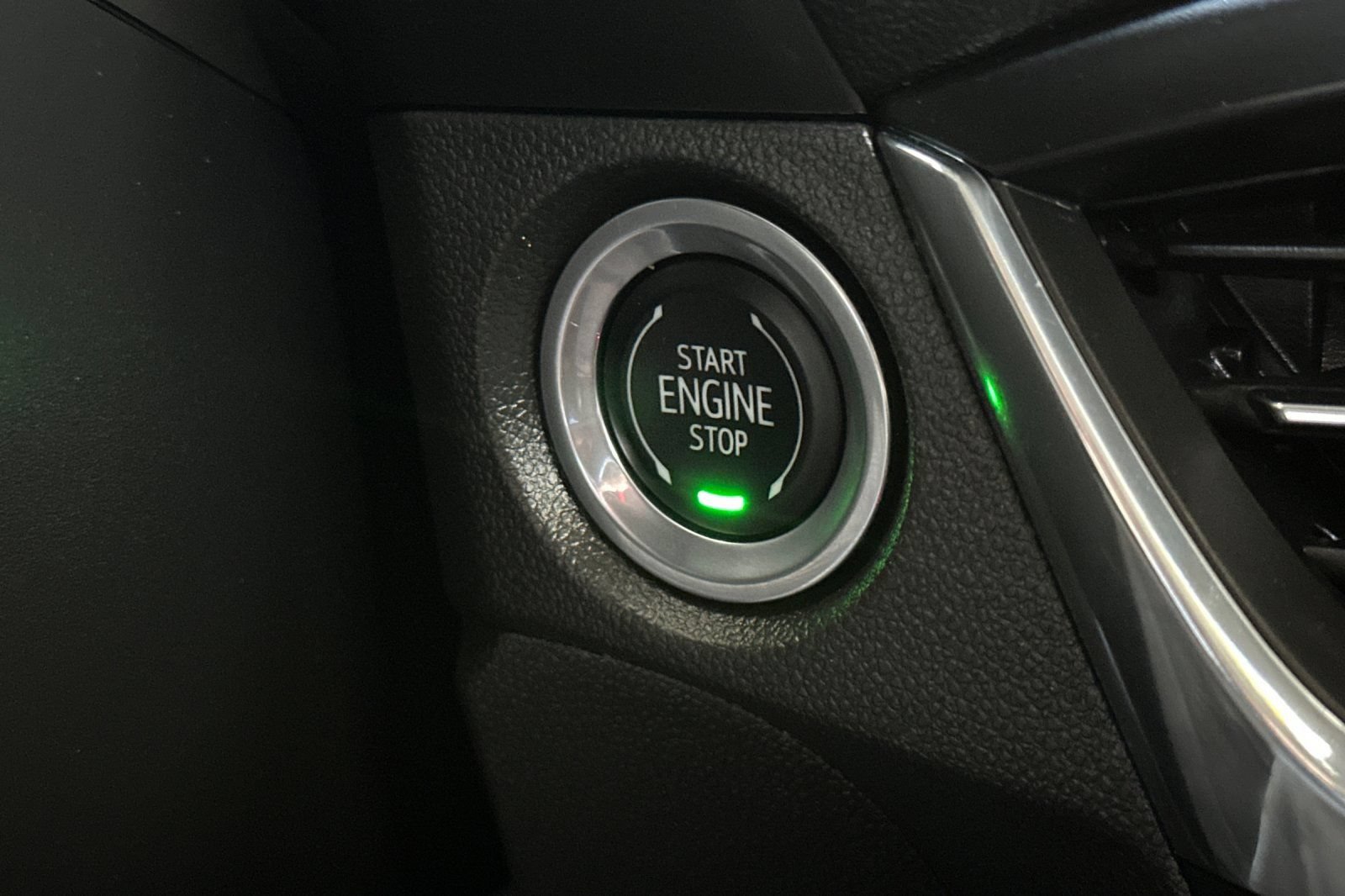 Certified 2025 Buick Encore GX Preferred FWD image 29