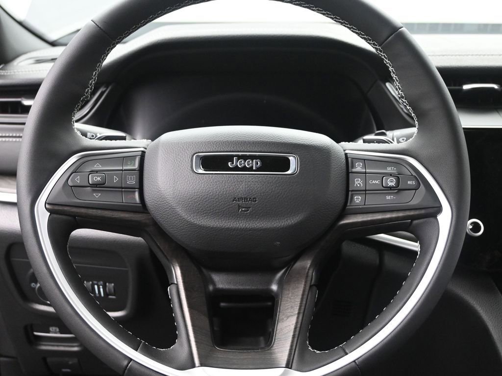 New 2026 Jeep Grand Cherokee Limited image 28