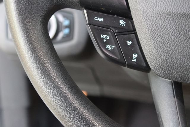 Used 2019 Ford Escape SE w/ Ford Safe & Smart Package AWD/4WD image 17