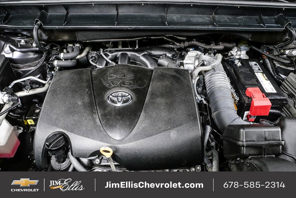 Used 2020 Toyota Highlander XLE image 37