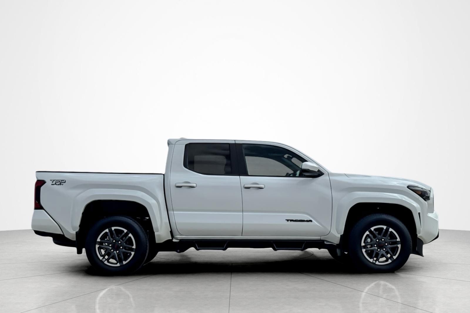 Certified 2024 Toyota Tacoma TRD Sport w/ TRD Sport Upgrade Package AWD/4WD image 6