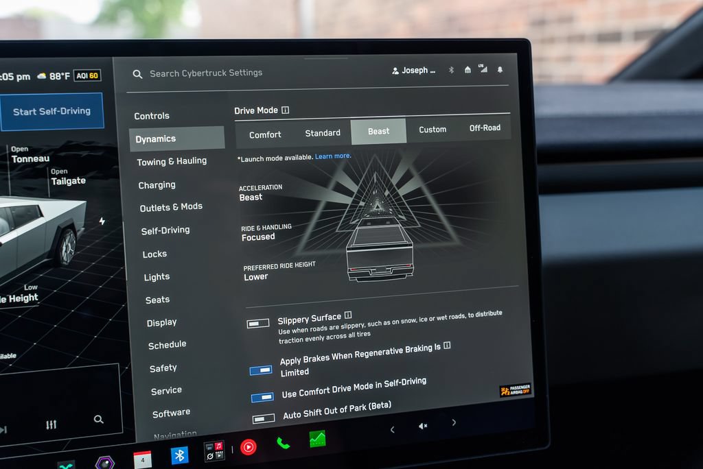 Used 2026 Tesla Cybertruck Cyberbeast AWD/4WD image 24