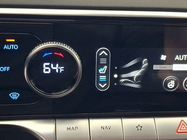 Used 2023 Genesis GV70 2.5T w/ Select Package AWD/4WD image 25