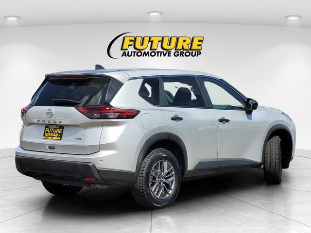 Certified 2024 Nissan Rogue S AWD/4WD image 4