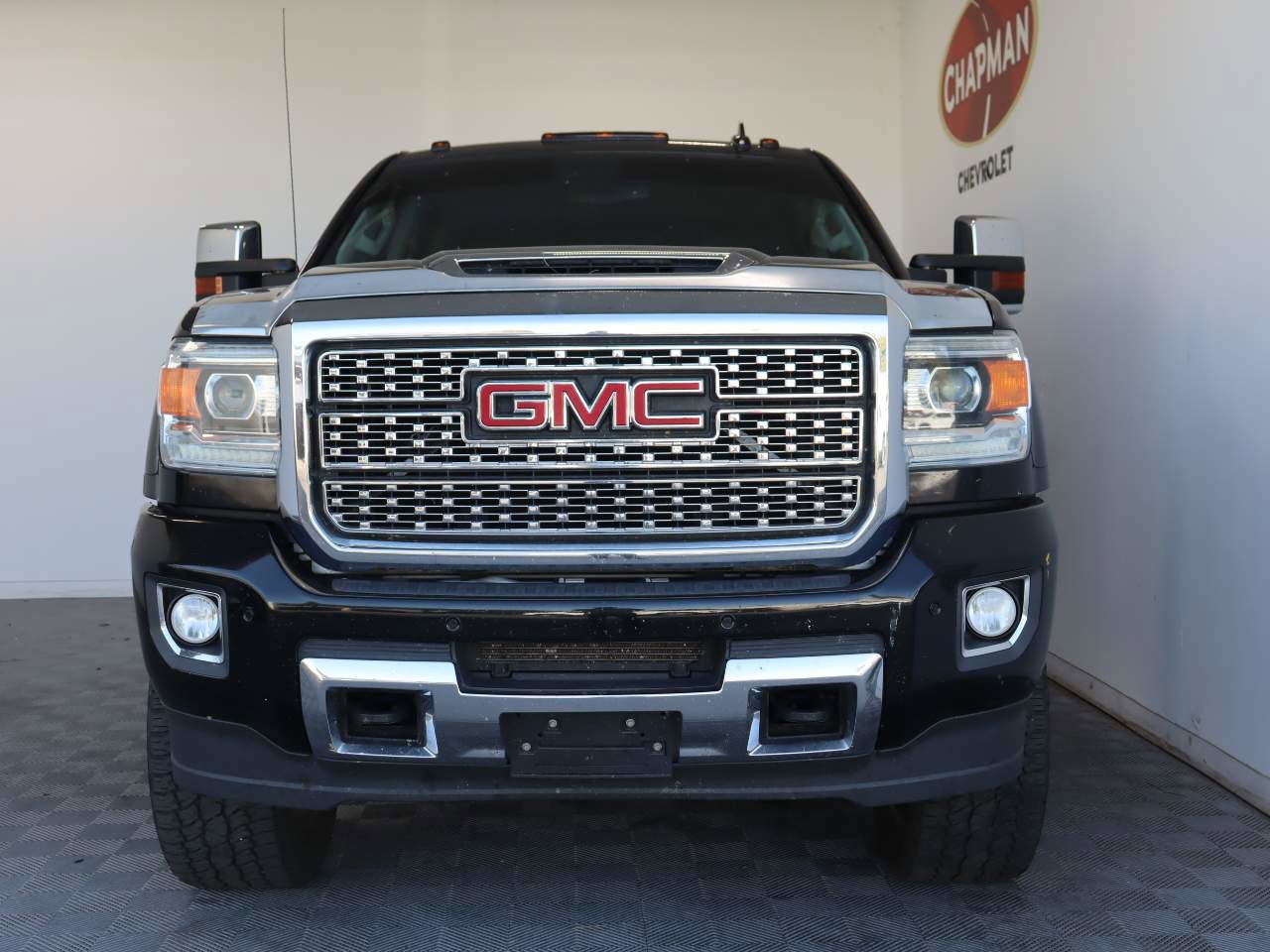 Used 2019 GMC Sierra 2500 Denali AWD/4WD image 2