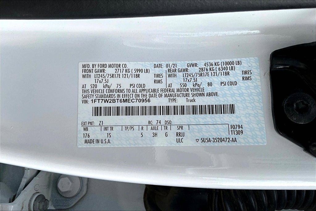 Used 2021 Ford F250 XL w/ Power Equipment Group AWD/4WD image 35