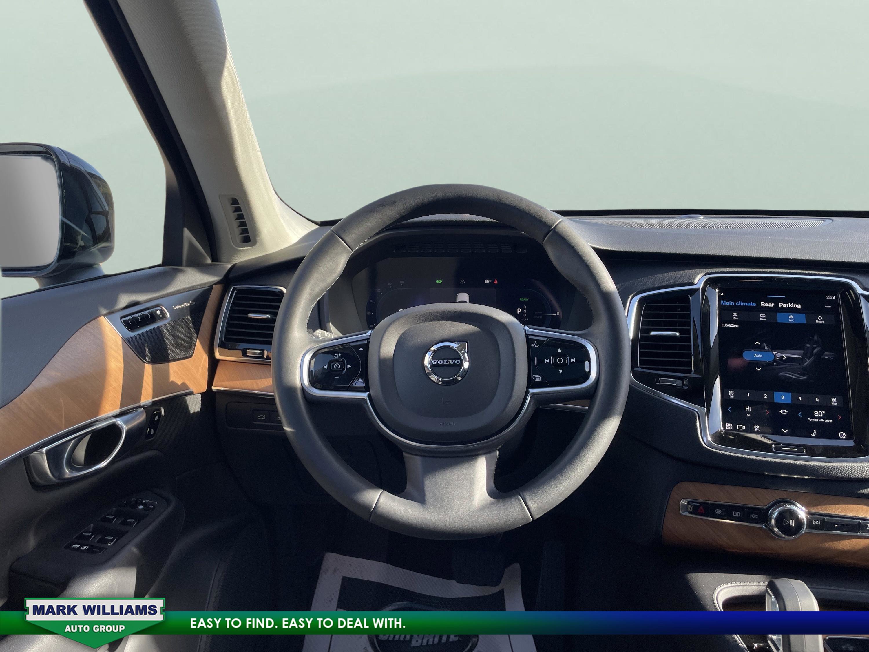 Used 2023 Volvo XC90 T8 Plus image 25