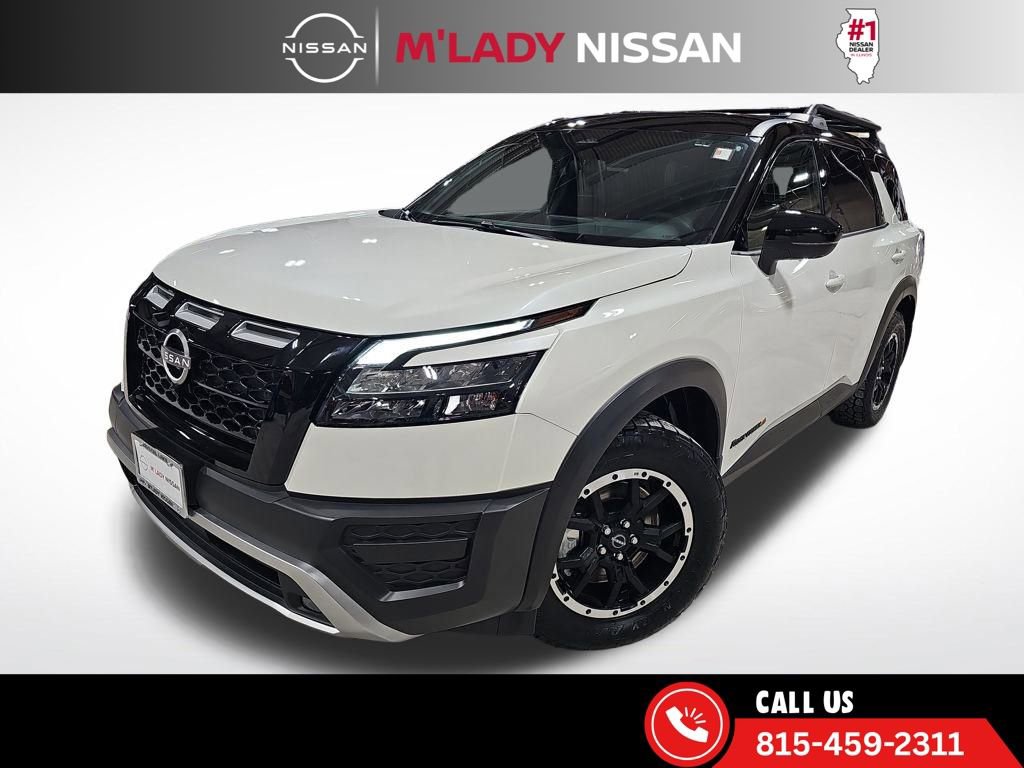 Used 2024 Nissan Pathfinder Rock Creek image 2