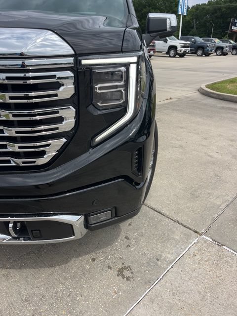 Used 2024 GMC Sierra 1500 Denali AWD/4WD image 14