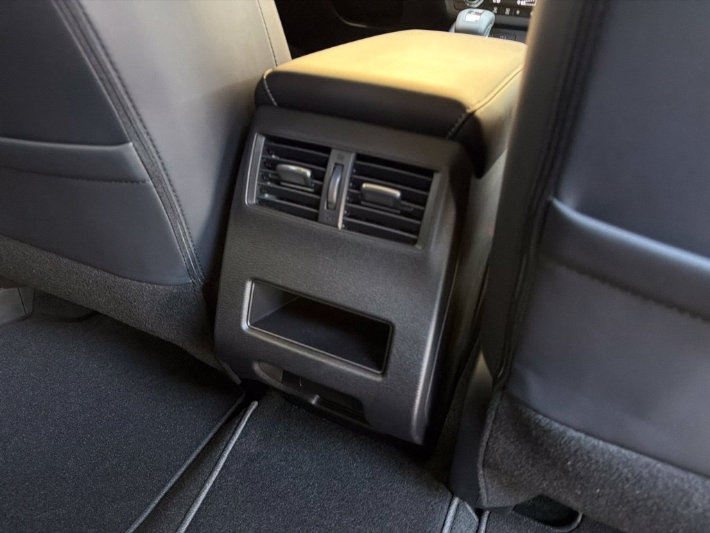 New 2026 Mitsubishi Outlander SE FWD image 27