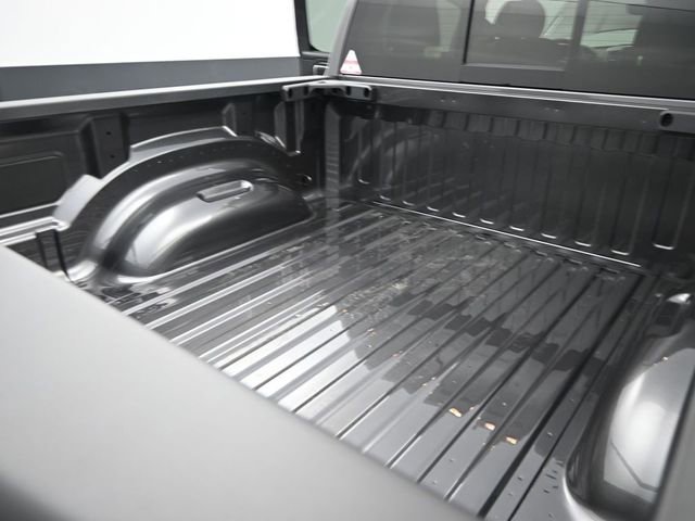 New 2026 RAM 1500 4x4 Crew Cab image 17