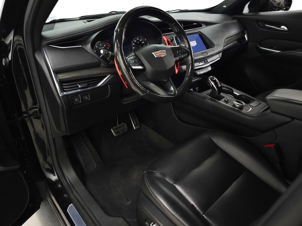 Used 2021 Cadillac XT4 Sport w/ Cold Weather Package FWD image 14