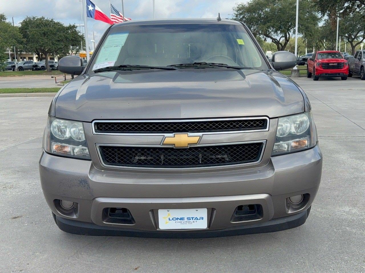 Used 2012 Chevrolet Suburban LS w/ Convenience Package 1 RWD image 6