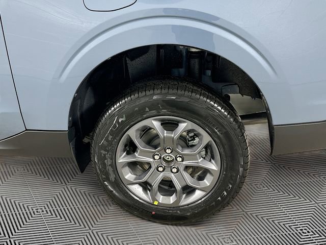 New 2026 Ford Maverick XLT w/ XLT Luxury Package image 16