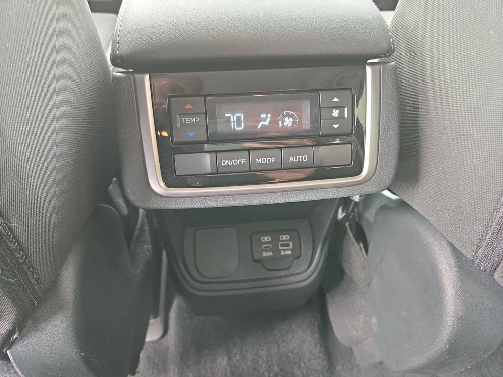 Certified 2023 Subaru Ascent Premium w/ Convenience Package image 18