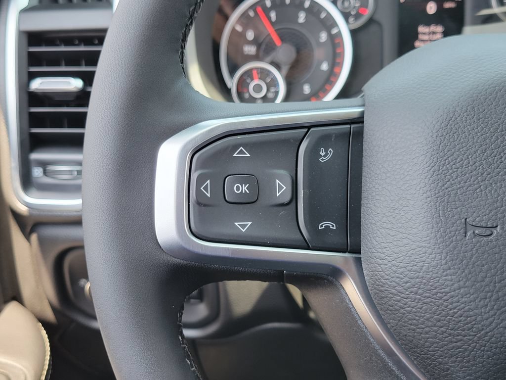 New 2026 RAM 2500 Big Horn AWD/4WD image 5