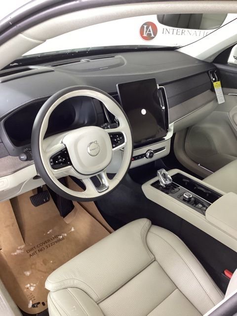 New 2026 Volvo XC90 T8 Ultra w/ Protection Package Premier image 10