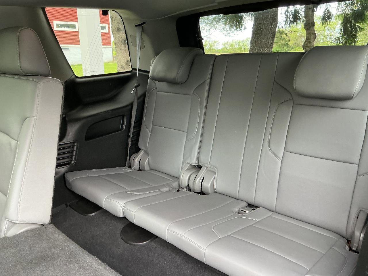 Used 2019 Chevrolet Tahoe LT AWD/4WD image 16