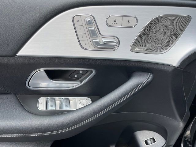 Used 2022 Mercedes-Benz GLE 350 w/ 3rd Row Seat Package image 15