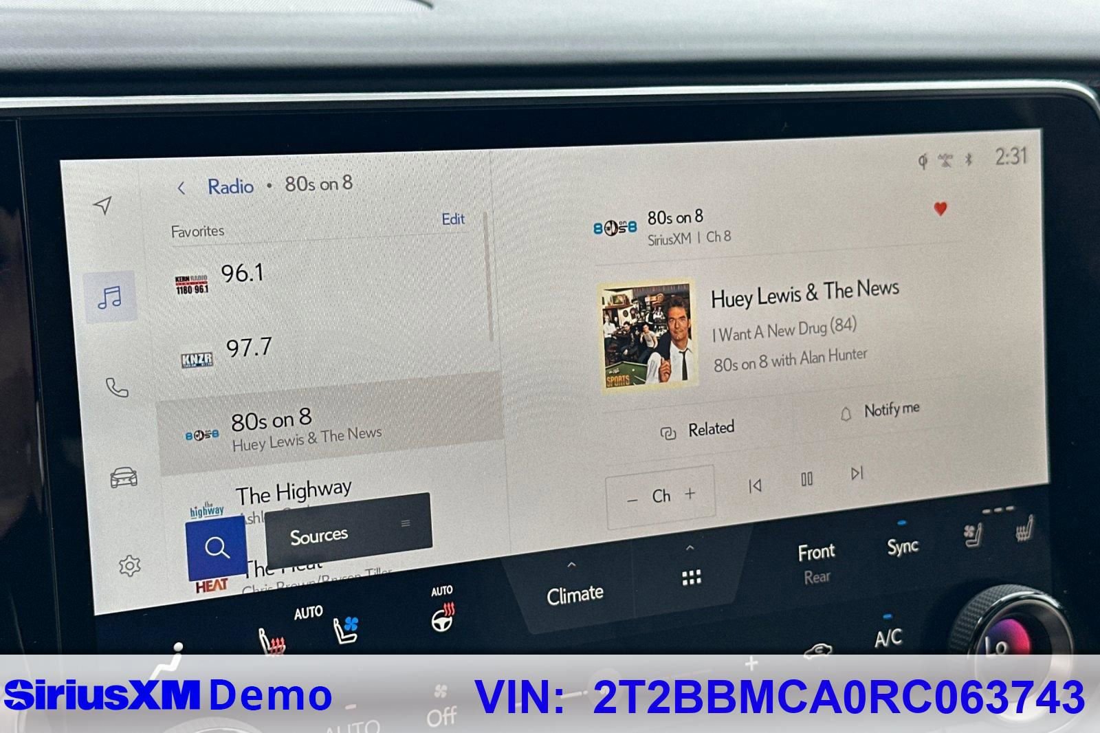 Certified 2024 Lexus RX 350 w/ Convenience Package image 32