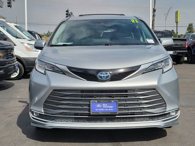 Used 2021 Toyota Sienna Limited FWD image 25