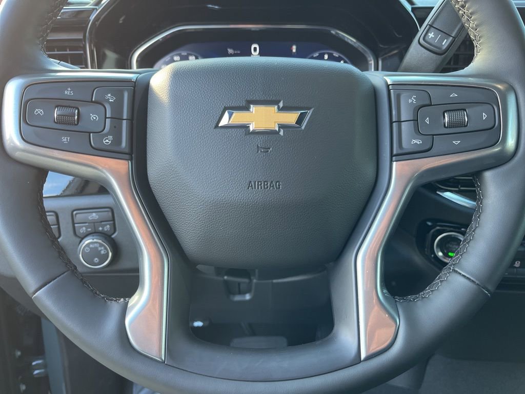 Used 2025 Chevrolet Silverado 1500 LT image 15