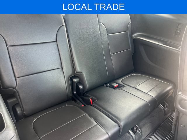 Used 2023 Chevrolet Traverse Premier AWD/4WD image 19