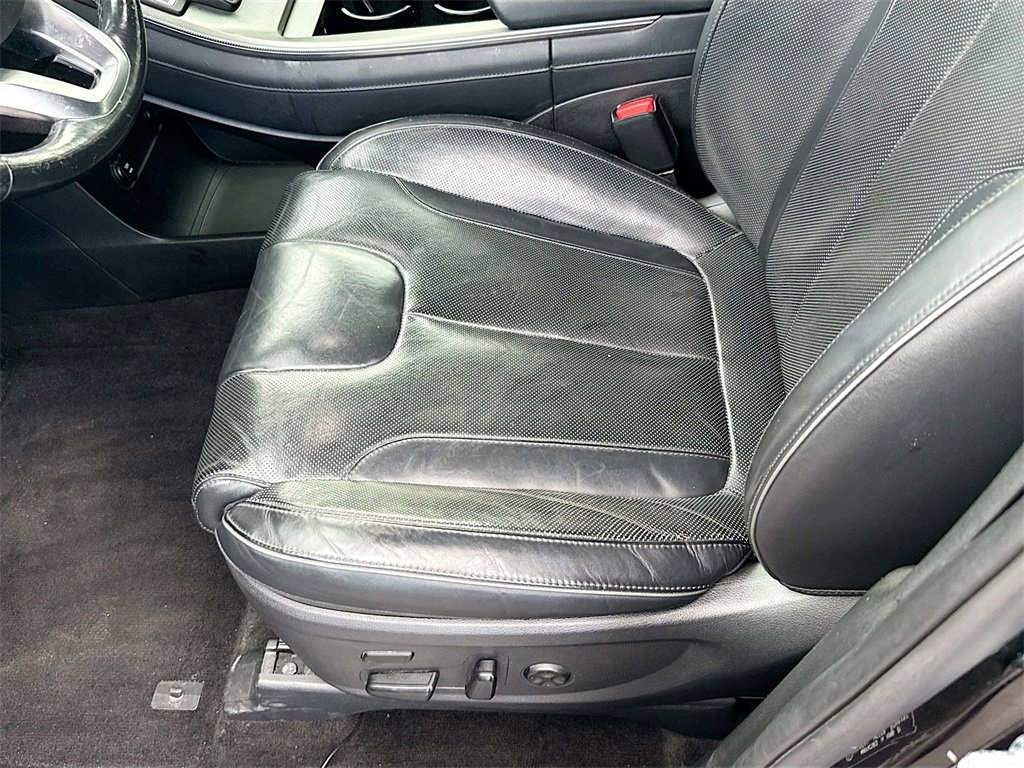 Used 2021 Hyundai Palisade Calligraphy image 21
