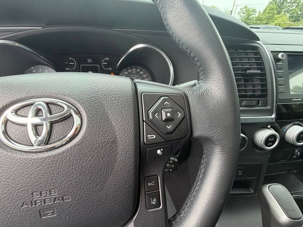 Used 2021 Toyota Sequoia TRD Pro AWD/4WD image 30