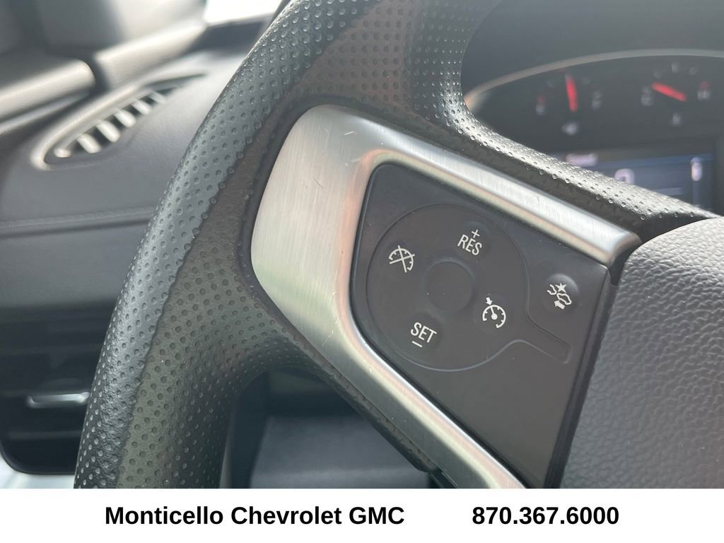 Used 2024 GMC Terrain SLE w/ Driver Convenience Package FWD image 21