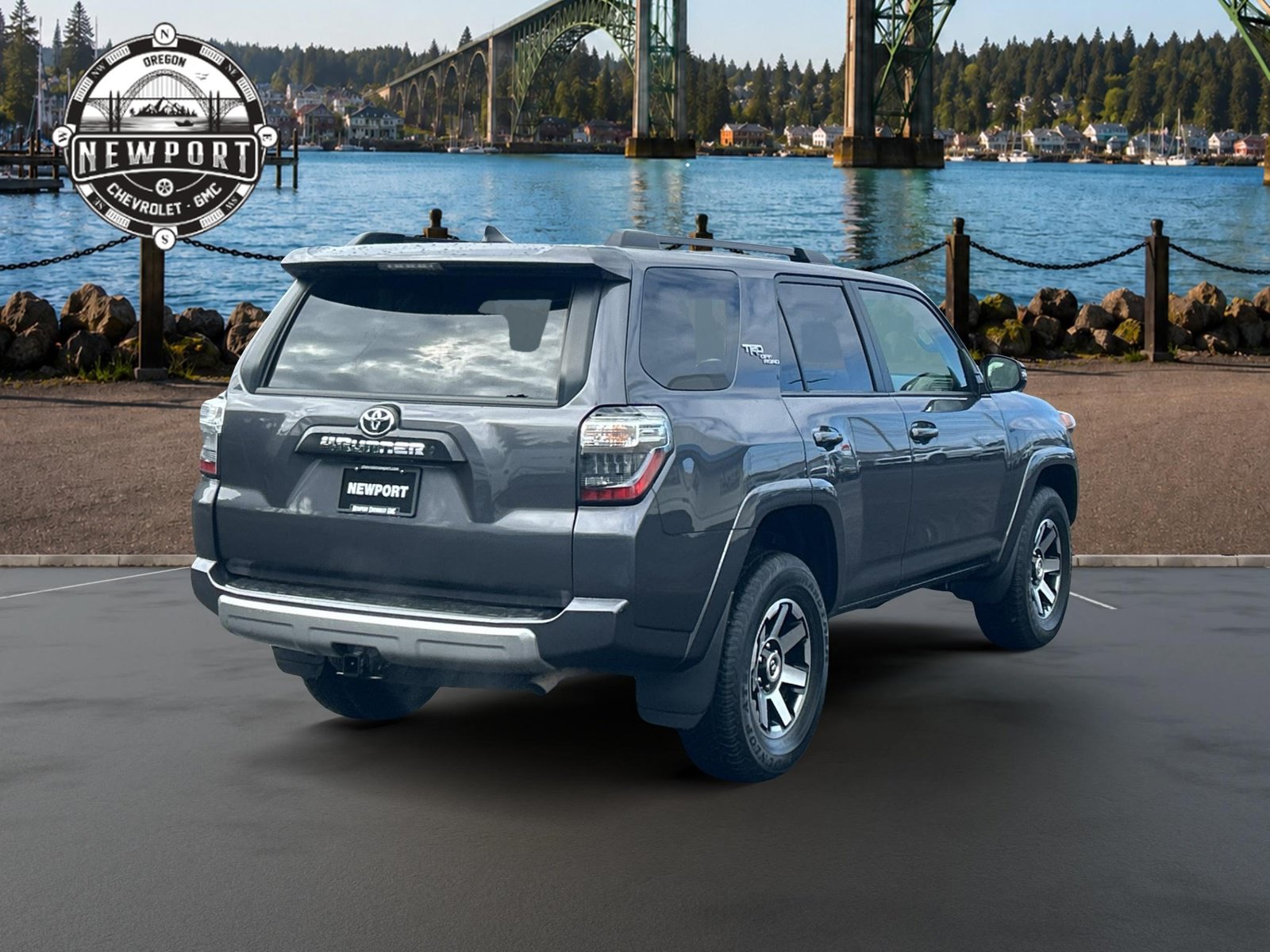 Used 2022 Toyota 4Runner TRD Off-Road Premium w/ Moonroof Package AWD/4WD image 4