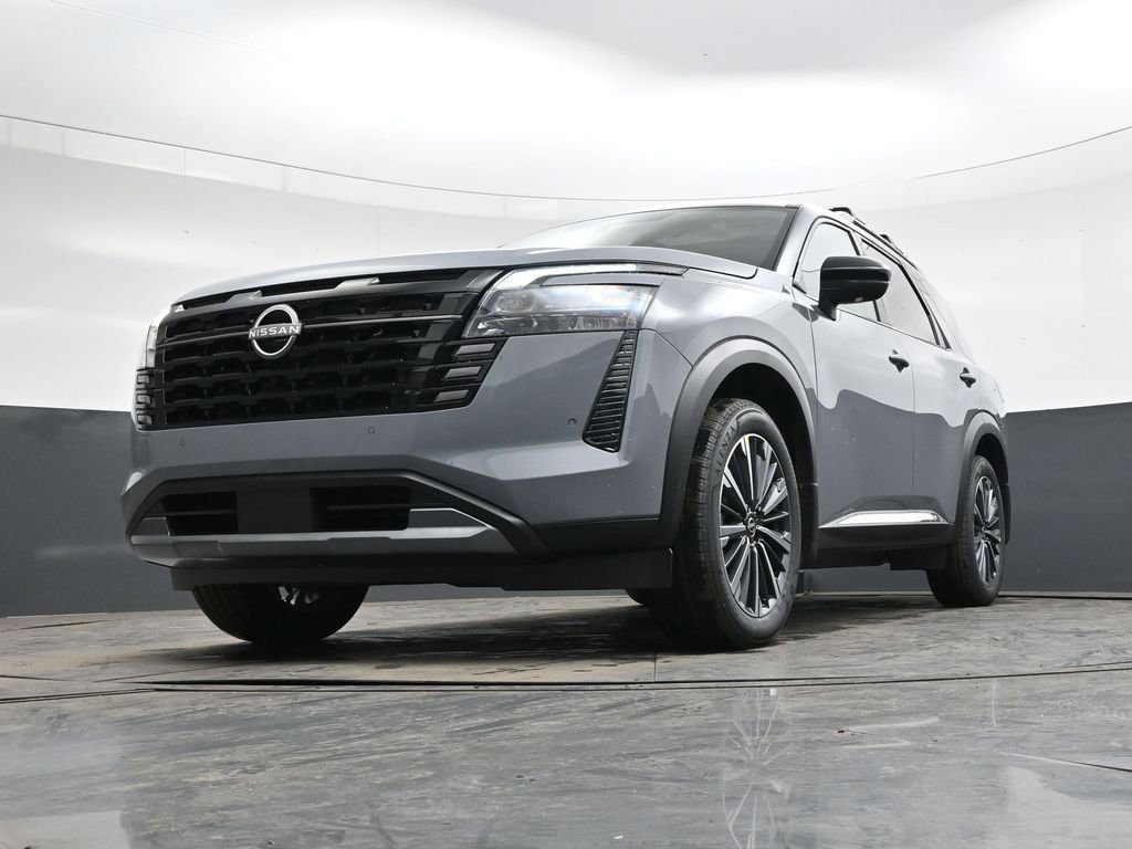 New 2026 Nissan Pathfinder Platinum FWD image 41