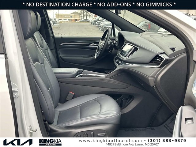 Used 2022 Buick Enclave Premium image 17