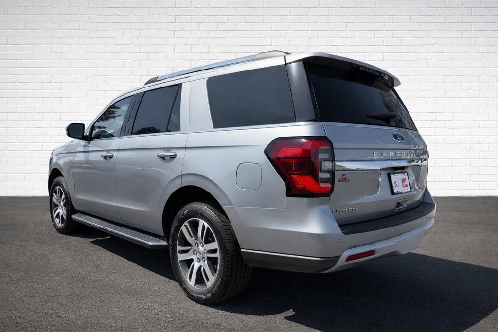 Used 2023 Ford Expedition Limited AWD/4WD image 6