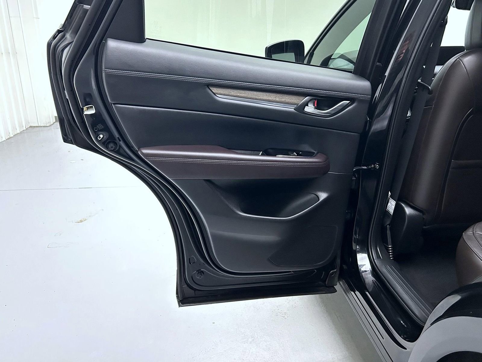 Certified 2023 MAZDA CX-5 Signature image 20